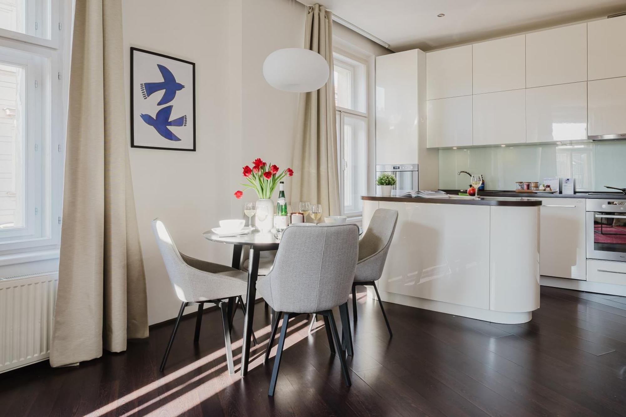 Prague Days - Stylish Apartment - Netflix - Hip District Екстериор снимка