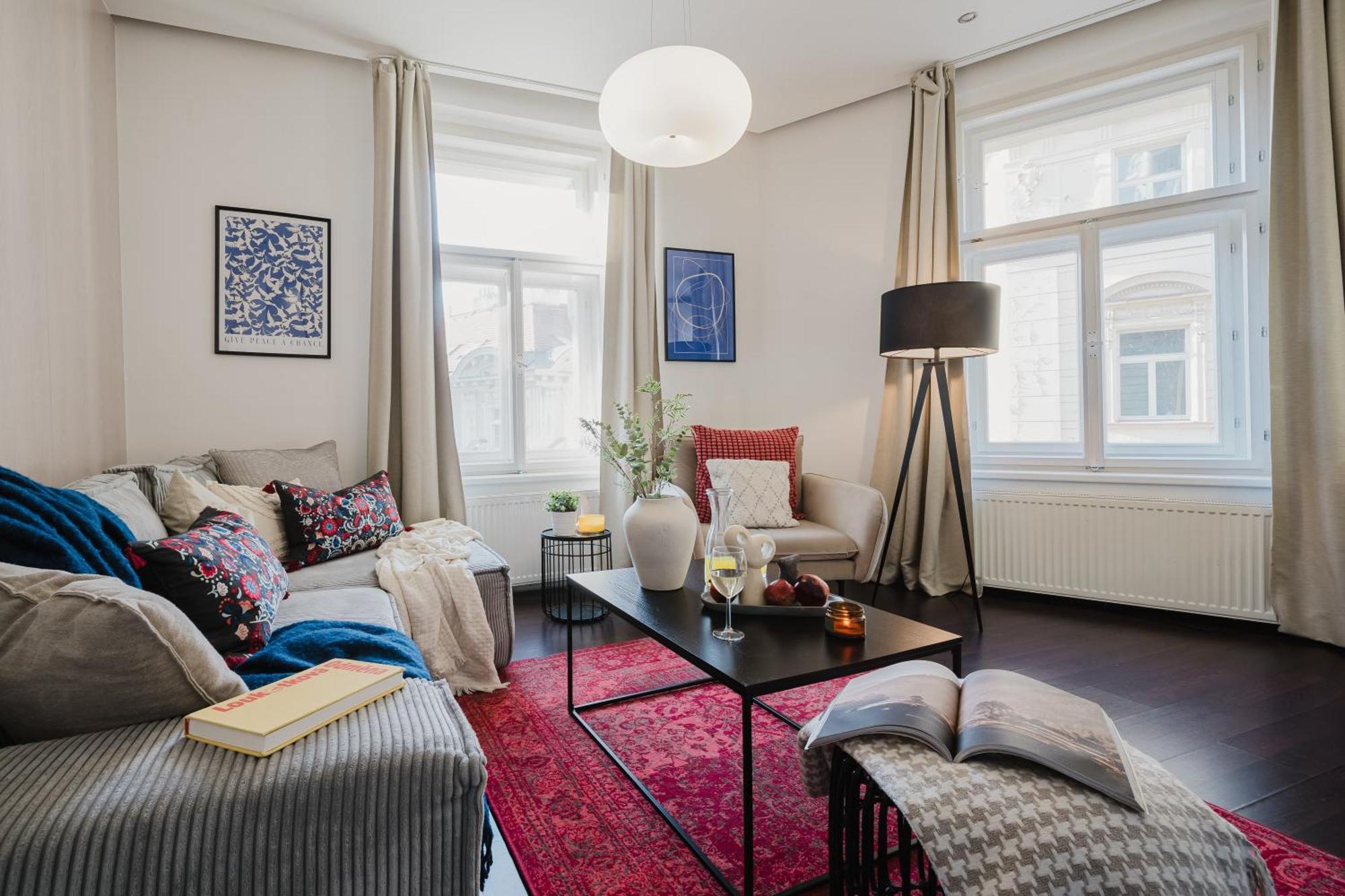 Prague Days - Stylish Apartment - Netflix - Hip District Екстериор снимка
